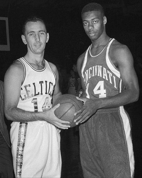 奥拉的带领 奥拉的带领