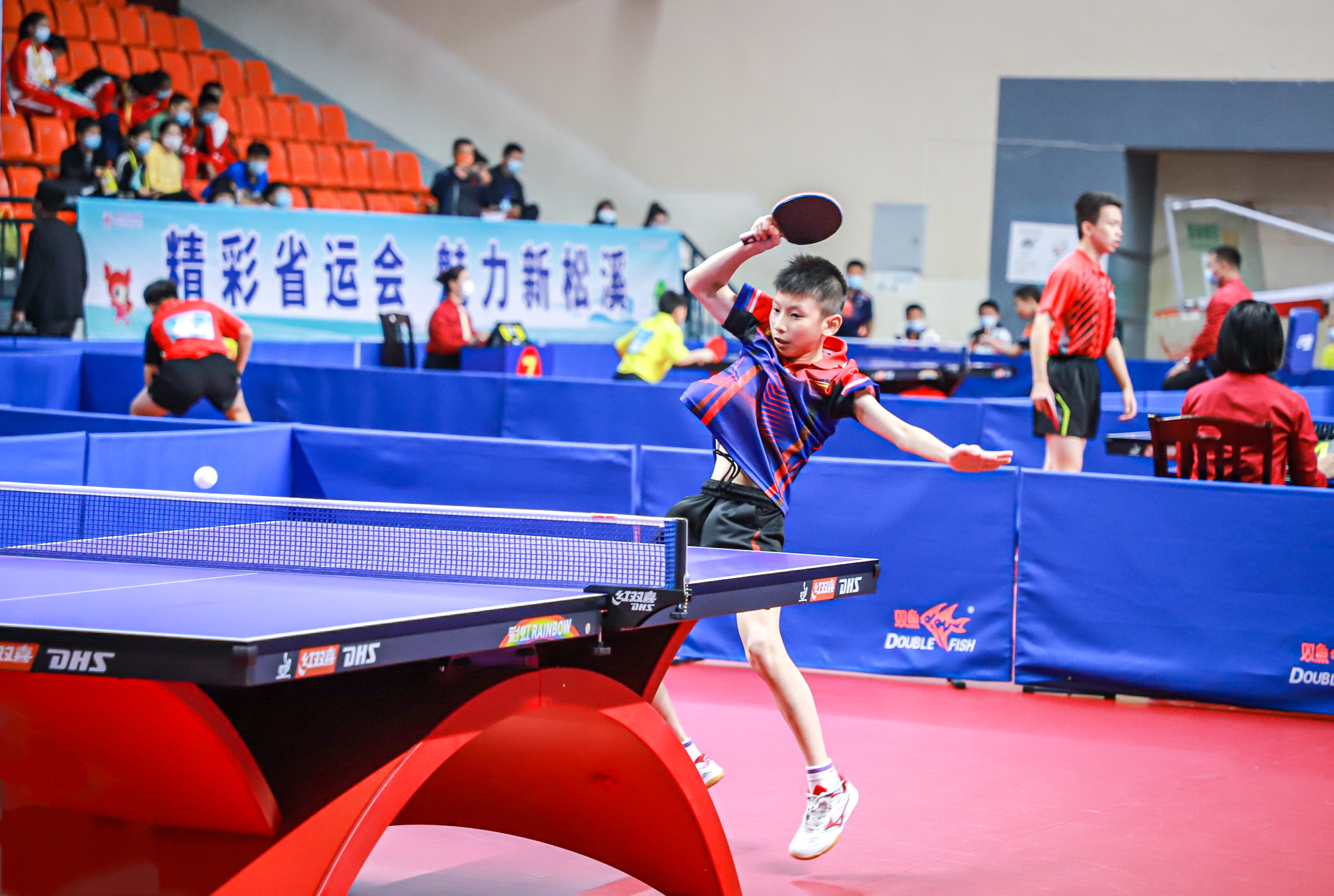 晋级半决赛 晋级半决赛