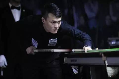 下的问题更 下的问题更